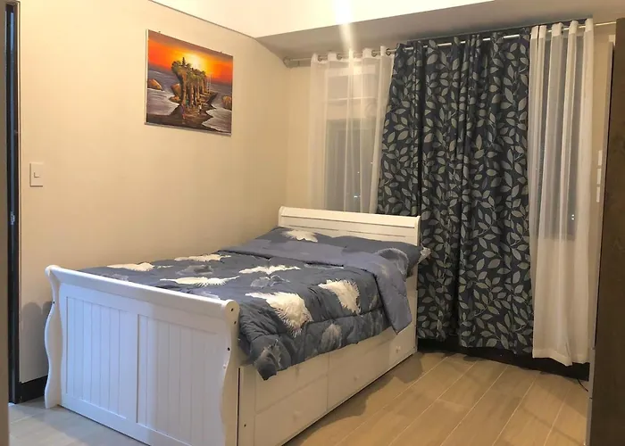 1br In Manhattan Heights Tower D Aparthotel